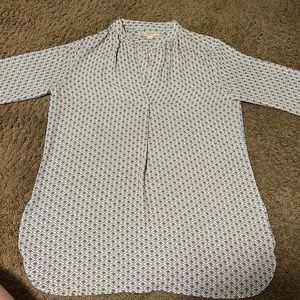 LOFT white and baby blue long sleeve blouse